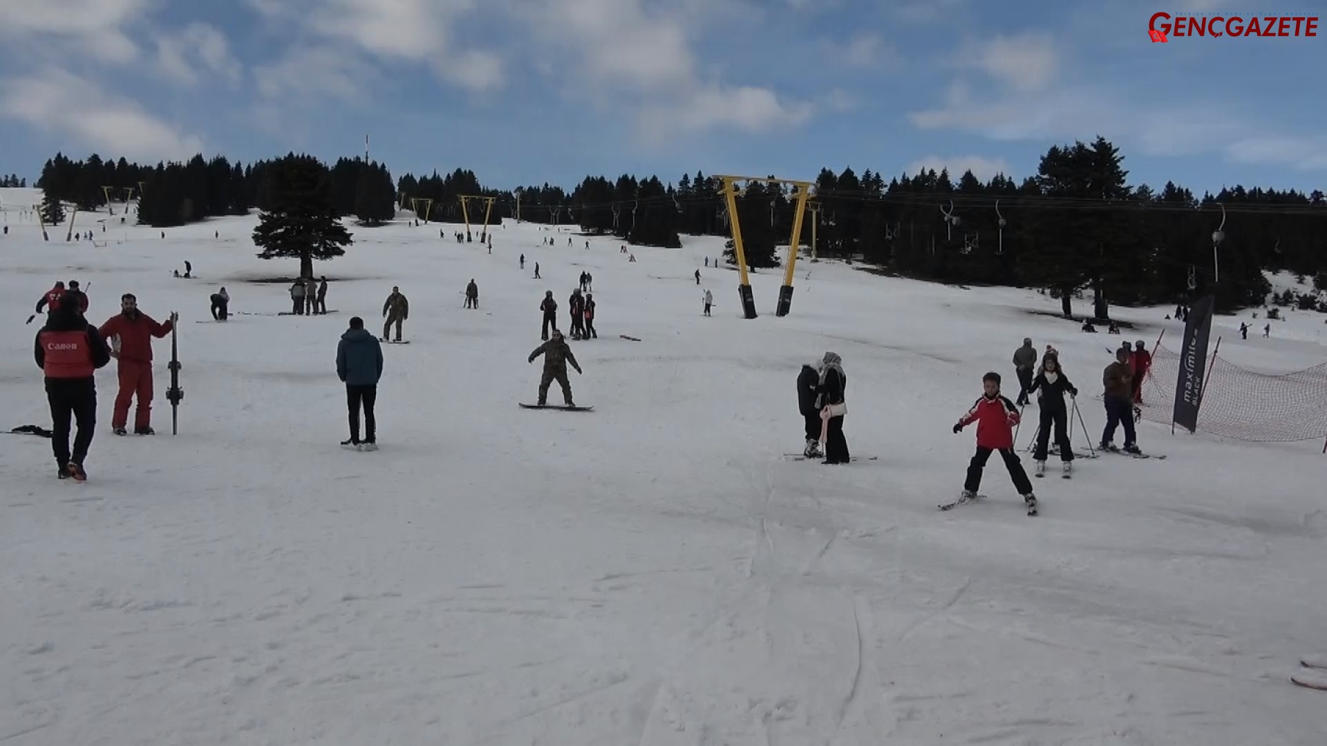 Genç Gazete Uludağ'da Kayak Sezonu Finaline Özel Büyük Indirimler Var! (4)