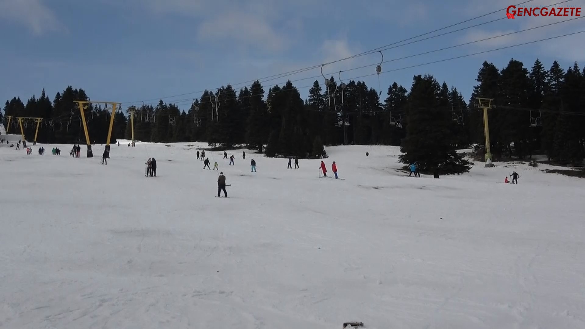 Genç Gazete Uludağ'da Kayak Sezonu Finaline Özel Büyük Indirimler Var! (7)
