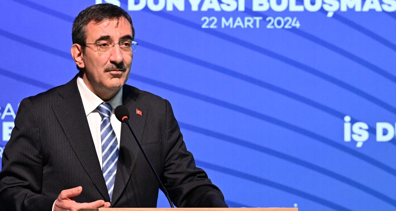 Cumhurbaşkanı Yardımcısı Cevdet Yılmaz’dan Ekonomi Mesajı