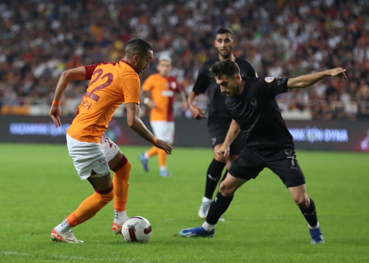 Galatasaray'da Hatayspor mesaisi devam ediyor