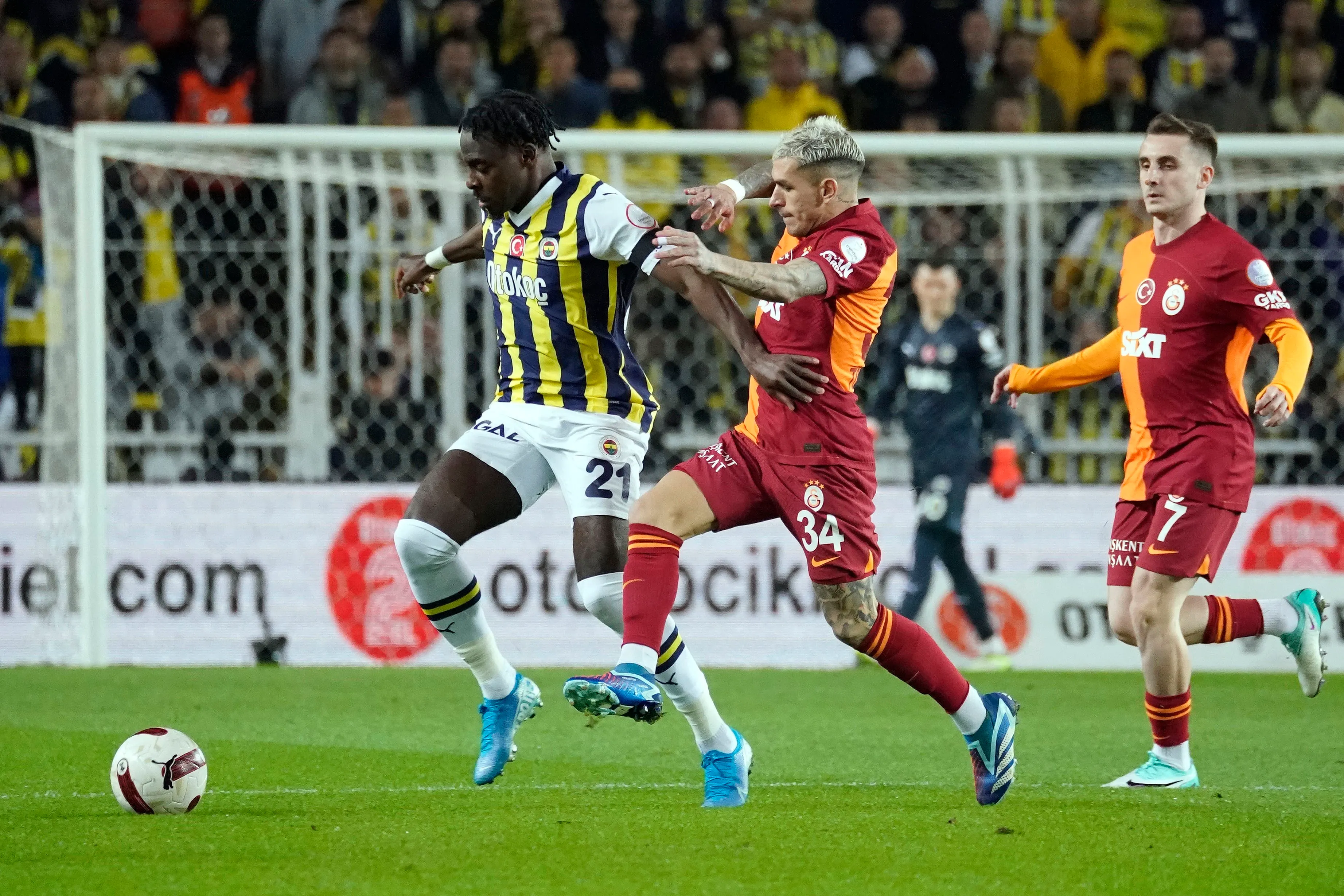 Genc Gazete Galatasaray Fenerbahçe Derbisi (1)