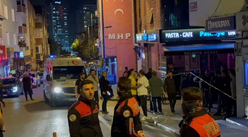 Son Dakika İstanbul'da Kafede Silahlı Saldırı! Ölü Ve Yaralılar Var!