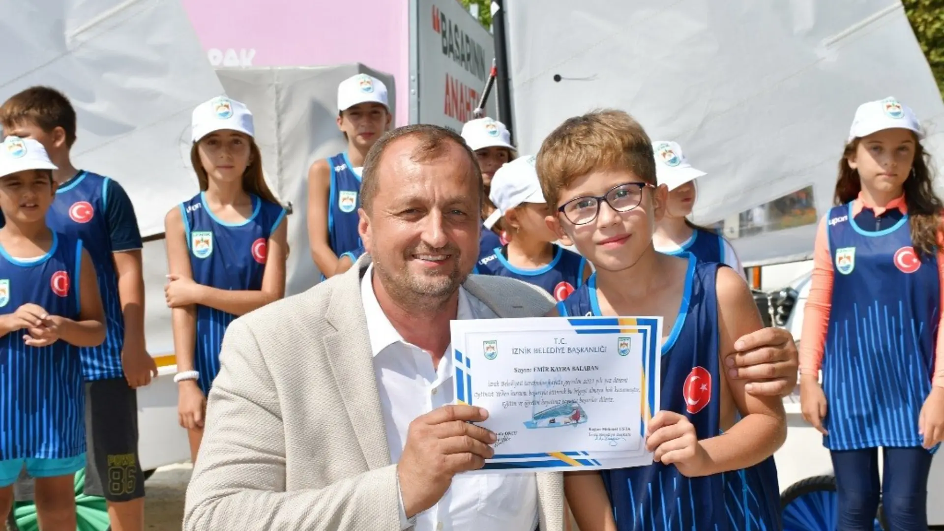 Bursa İznik'te 14 Branşta Yaz Spor Okulları Başlıyor