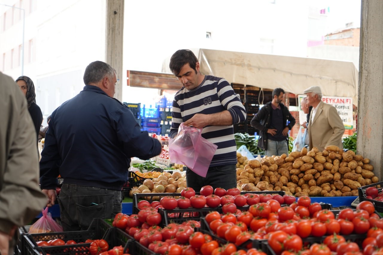 Genc Gazete Bayburtlu Pazarci (5)