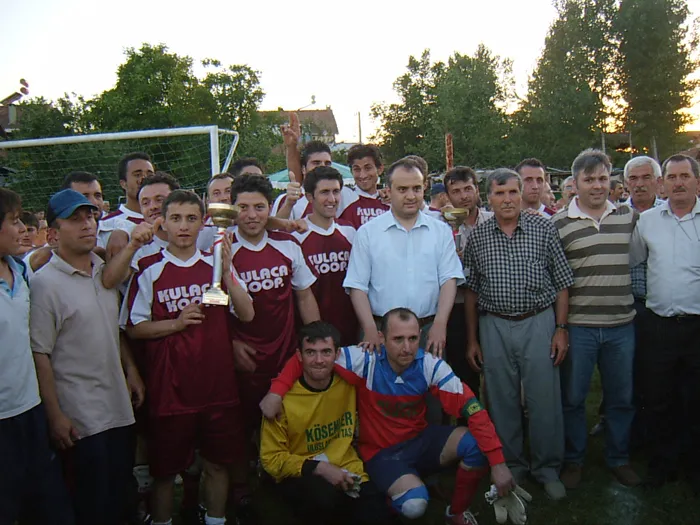 Genc Gazete Inegol Koy Futbol Turnuvasi (3)