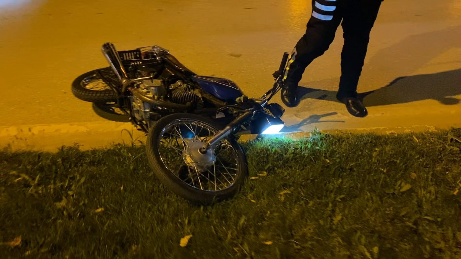Genc Gazete Kacan Motosiklet Polis (5)