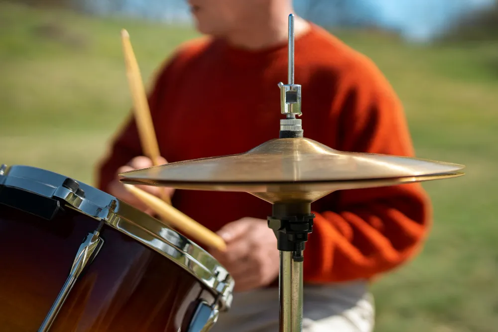 Genc Gazete Muzik Music Calgi Calgici Muzisyen Enstruman (9)