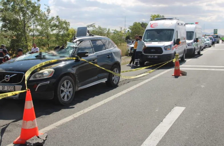 Feci Kazada Kız Kardeşler Hayatını Kaybetti