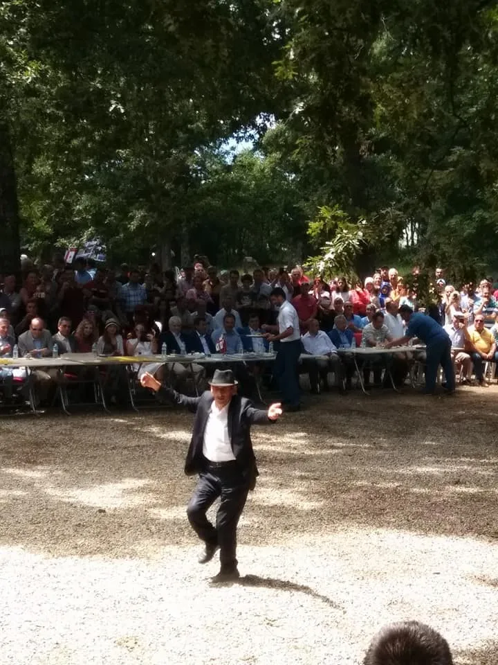 Genc Gazete Aziz Efe Kafkas Folklor Gurcu Camiası (10)