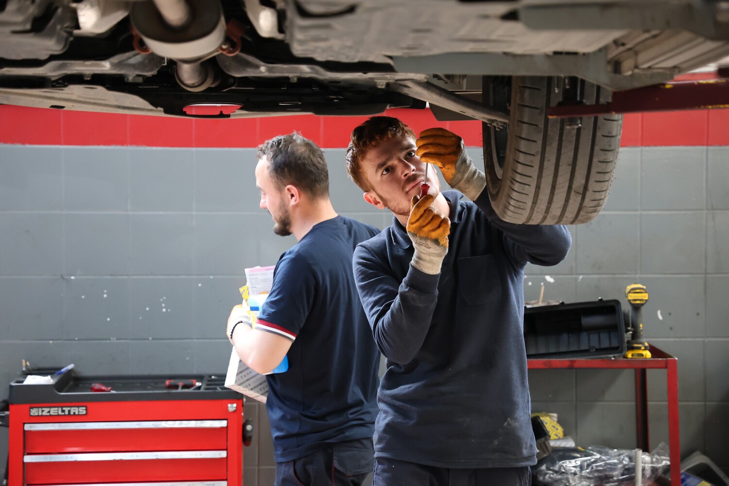 Genc Gazete Bakımını İhmal Ettiğiniz Otomobiliniz (2)