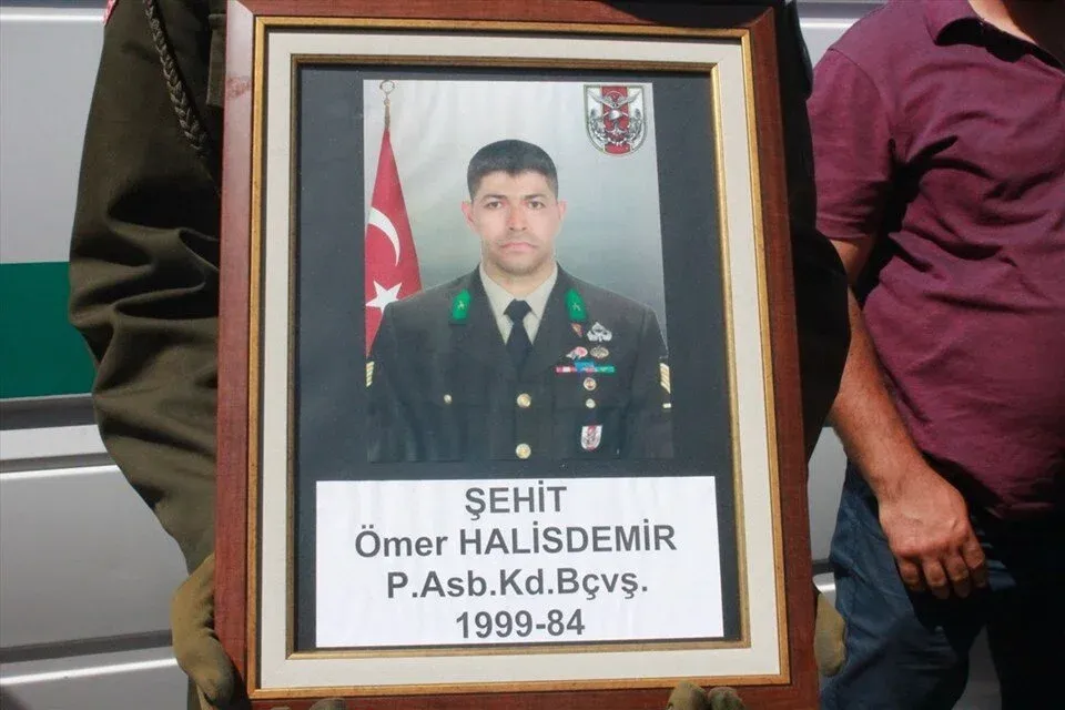 Genc Gazete Ömer Halisdemir (15)