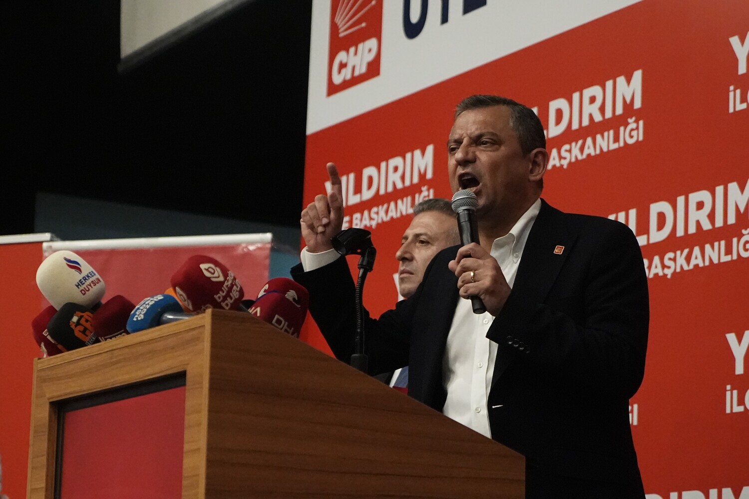 Genc Gazete Ozgur Ozel Chp Bursa (2)