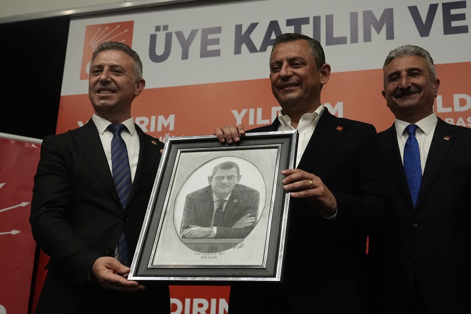 Genc Gazete Ozgur Ozel Chp Bursa (5)