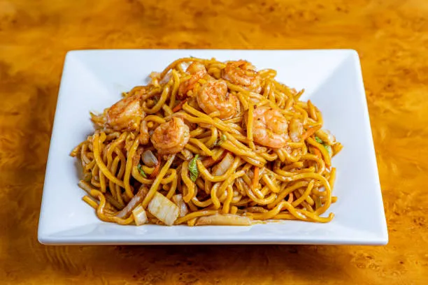 Çin Lo Mein