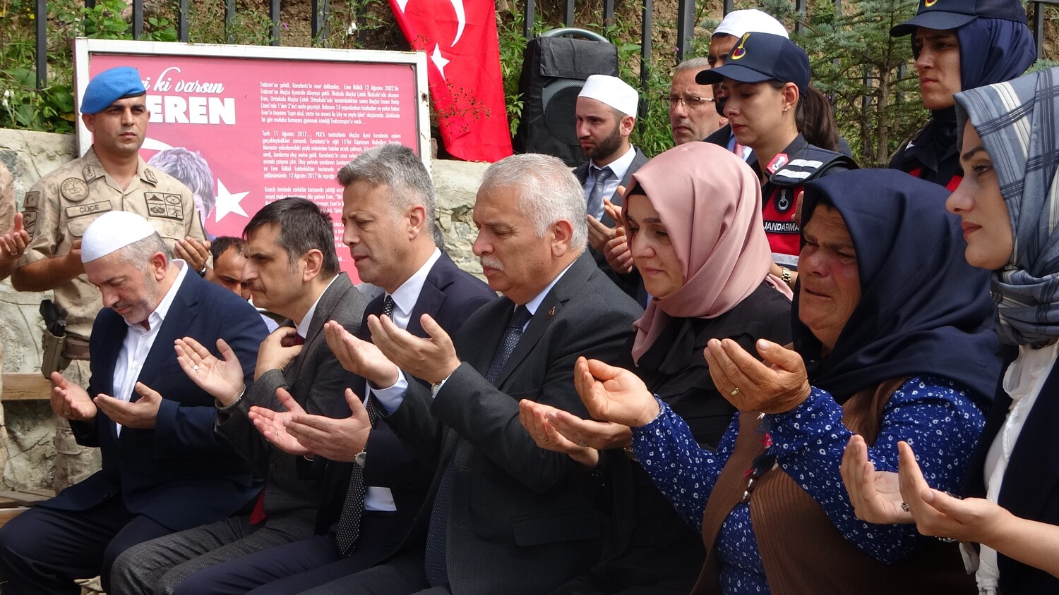 Genc Gazete İyi Ki Varsın Eren! Şehit Eren Bülbül'ün Şehadeti (7)