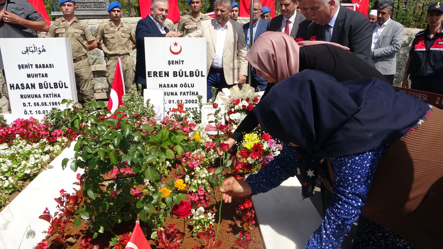 Genc Gazete İyi Ki Varsın Eren! Şehit Eren Bülbül'ün Şehadeti (8)