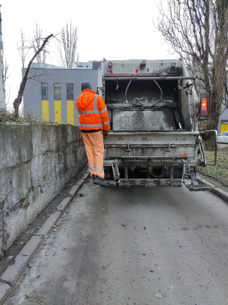 Genc Gazete Rüyada Çöplük Görmek Ne Demek Rüyada Çöp Ve Çöpçü Garbageman (5)