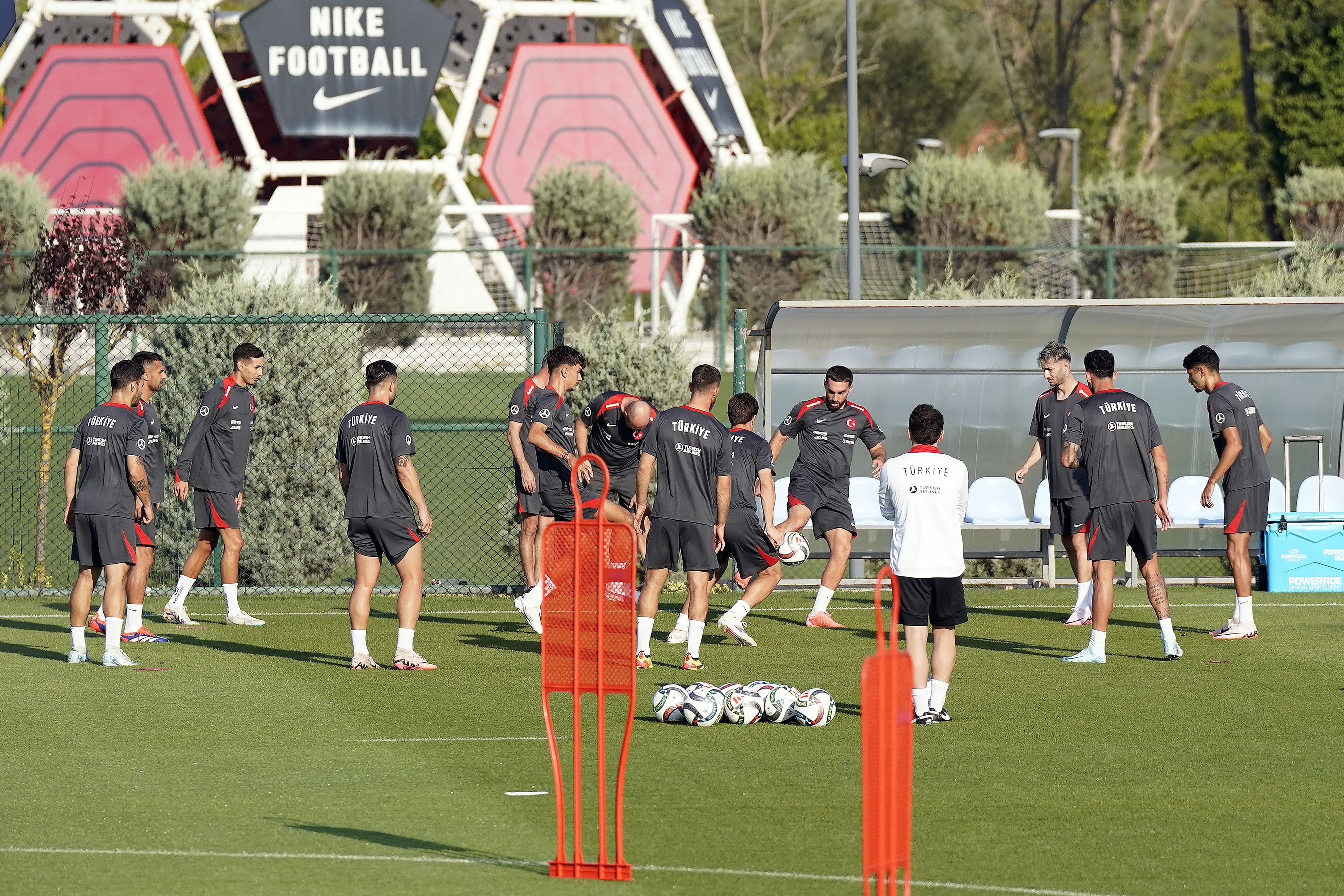 Genc Gazete A Milli Futbol Takımı, İzlanda Ile Kritik Karşılaşmaya Çıkıyor (2)