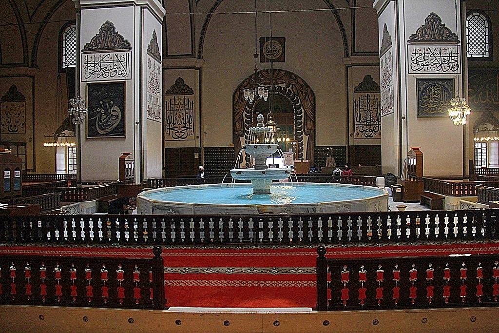 Genc Gazete Bursa Bursa Ulucami’nin Şadırvanları Ulucami (2)