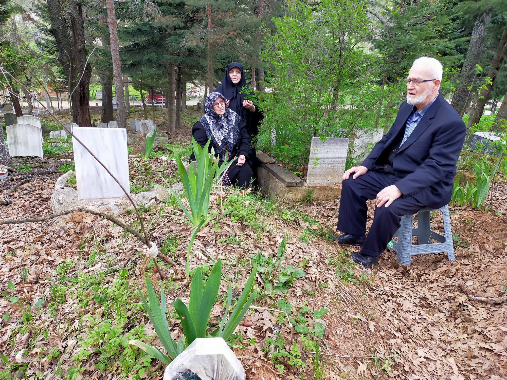 Genc Gazete Hem Imamlık Yaptı Hem Ayakkabı Tamir Etti (1)