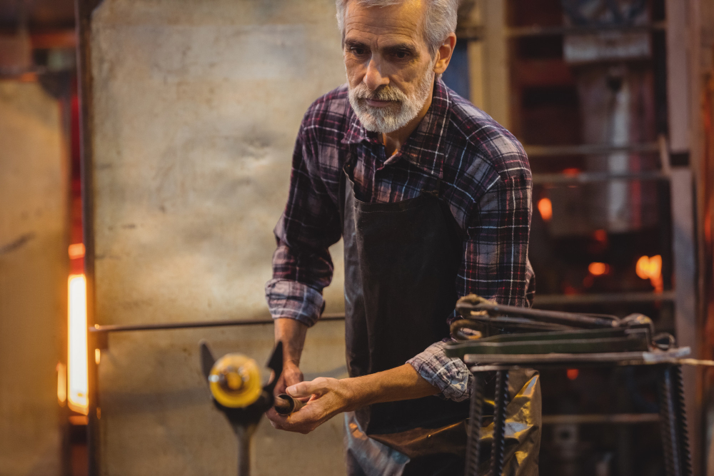 Genc Gazete Rüyada Demir Görmek Ne Demek Rüyada Demirci Iron Blacksmith (8)