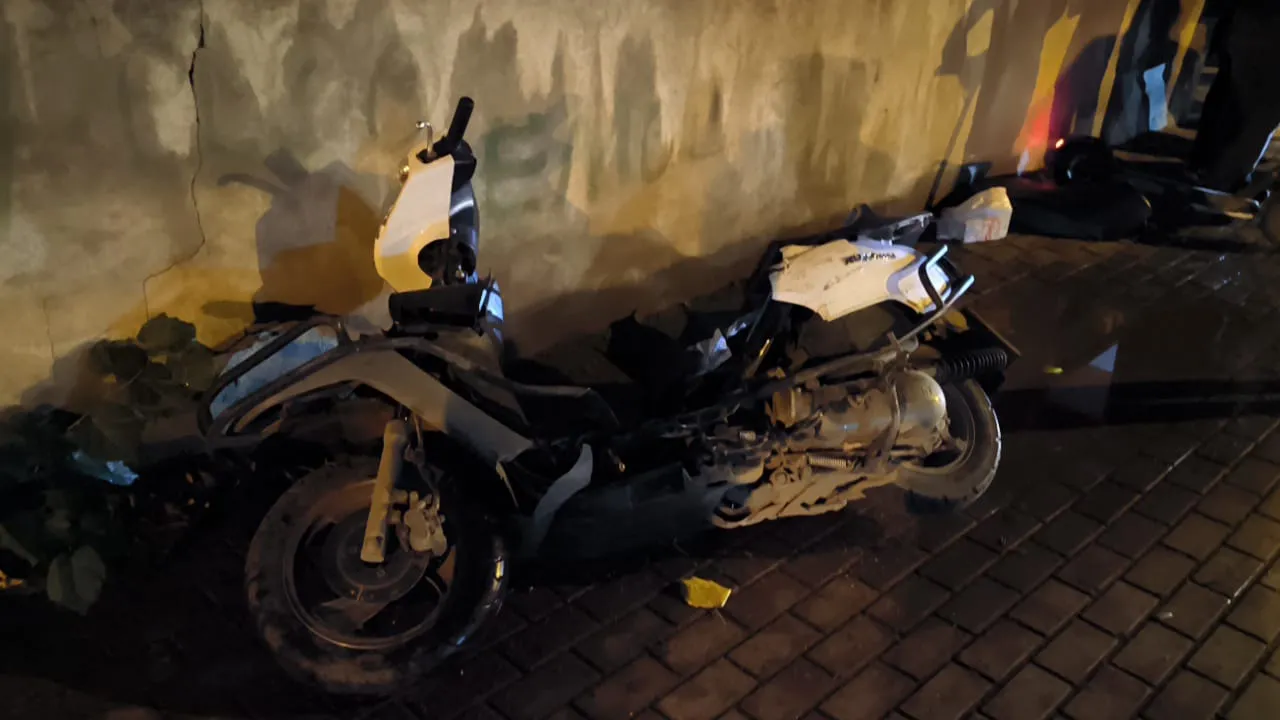 İnegöl'de Otomobil Ile Motosiklet Çarpıştı