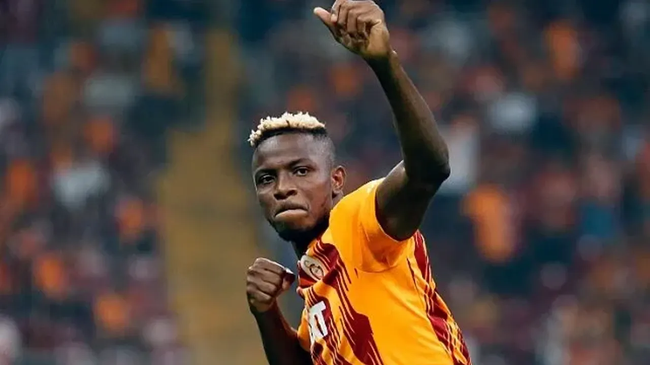 Ayrılık İddialarına Cevap! Victor Osimhen Galatasaray'da Kalmaya Karar Verdi! (2)