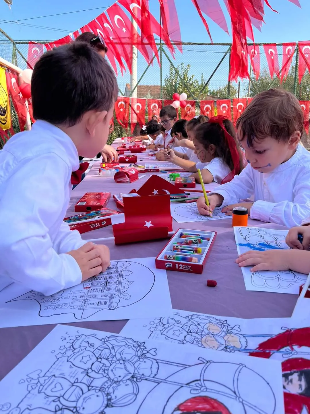 Cumhuriyet Coşkusu Bilalköy'e Taşındı! Rumeli Derneği'nden Eğlenceli Etkinlikler (5)