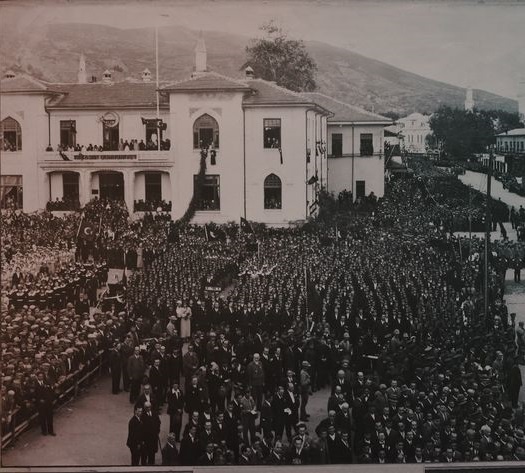 Genç Gazete Bursa Mazi Eski Bayramlar Cumhuriyetxx (10)