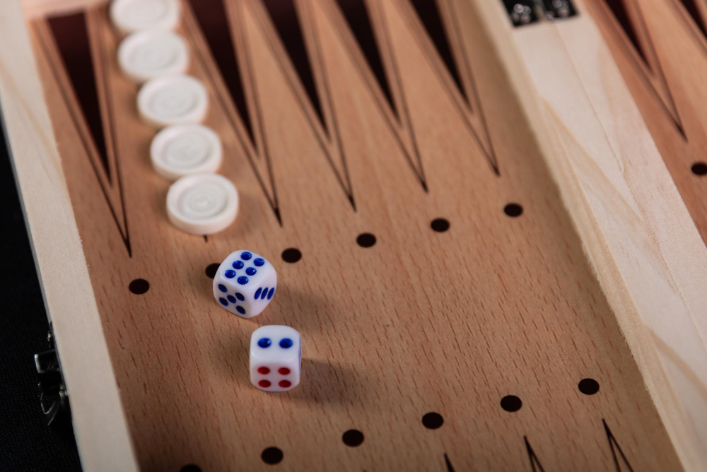 Genc Gazete İyi Tavla Oynamanın Sırları Backgammon Satranç (4)