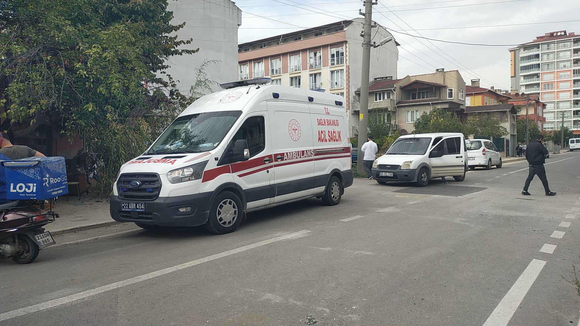 Genc Gazete Oğluna Saldıran Köpeğin Sahibini Bıçakladı (3)