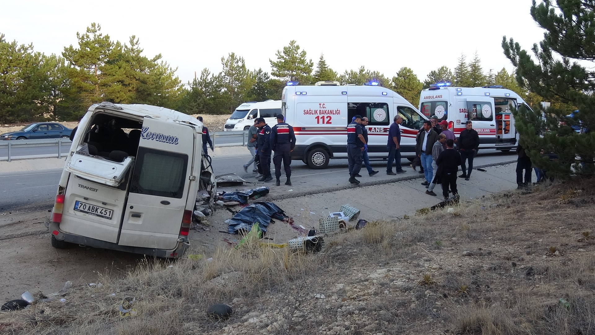 Genc Gazete Tarım Işçilerini Taşıyan Minibüs Devrildi (3)-1