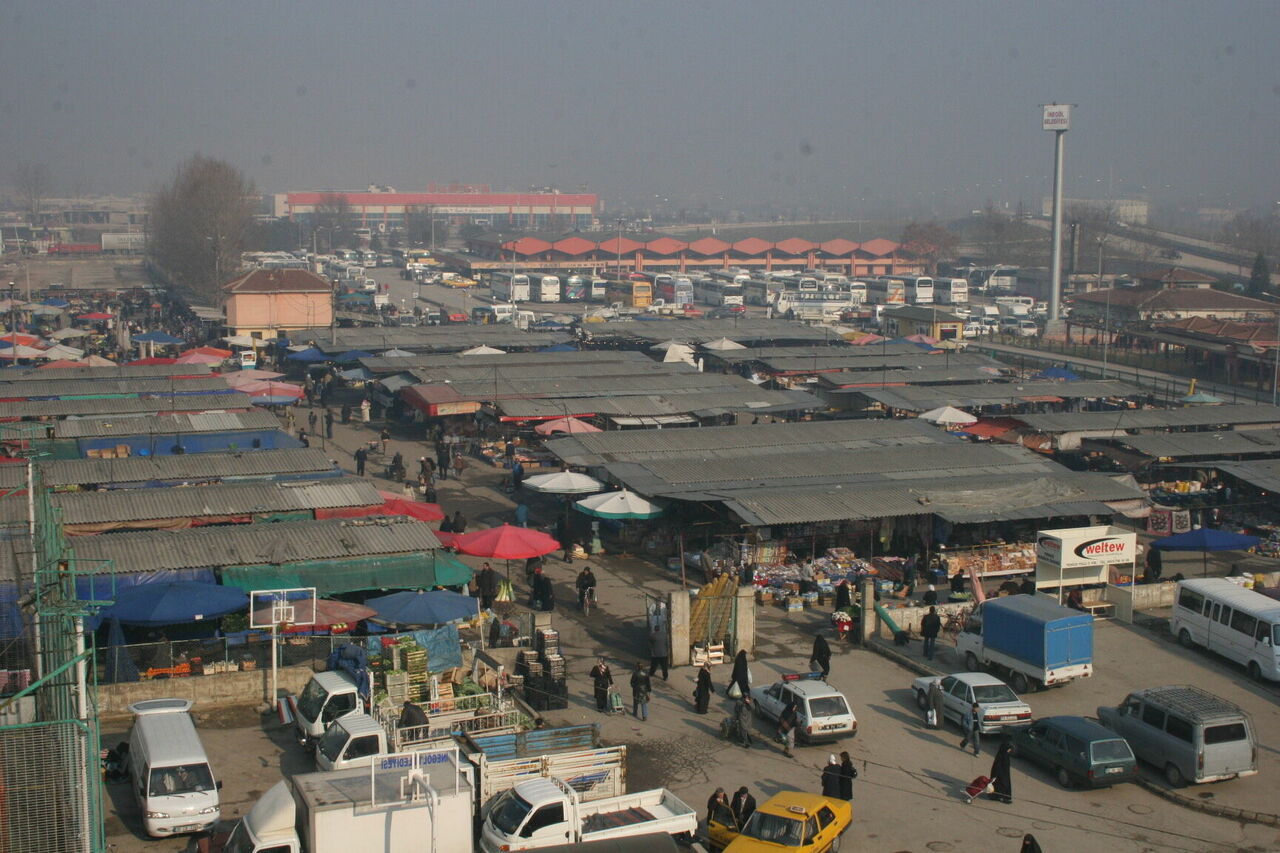 Gençgazete Inegöl Maziden Kare Perşembe Pazaryeri (13)