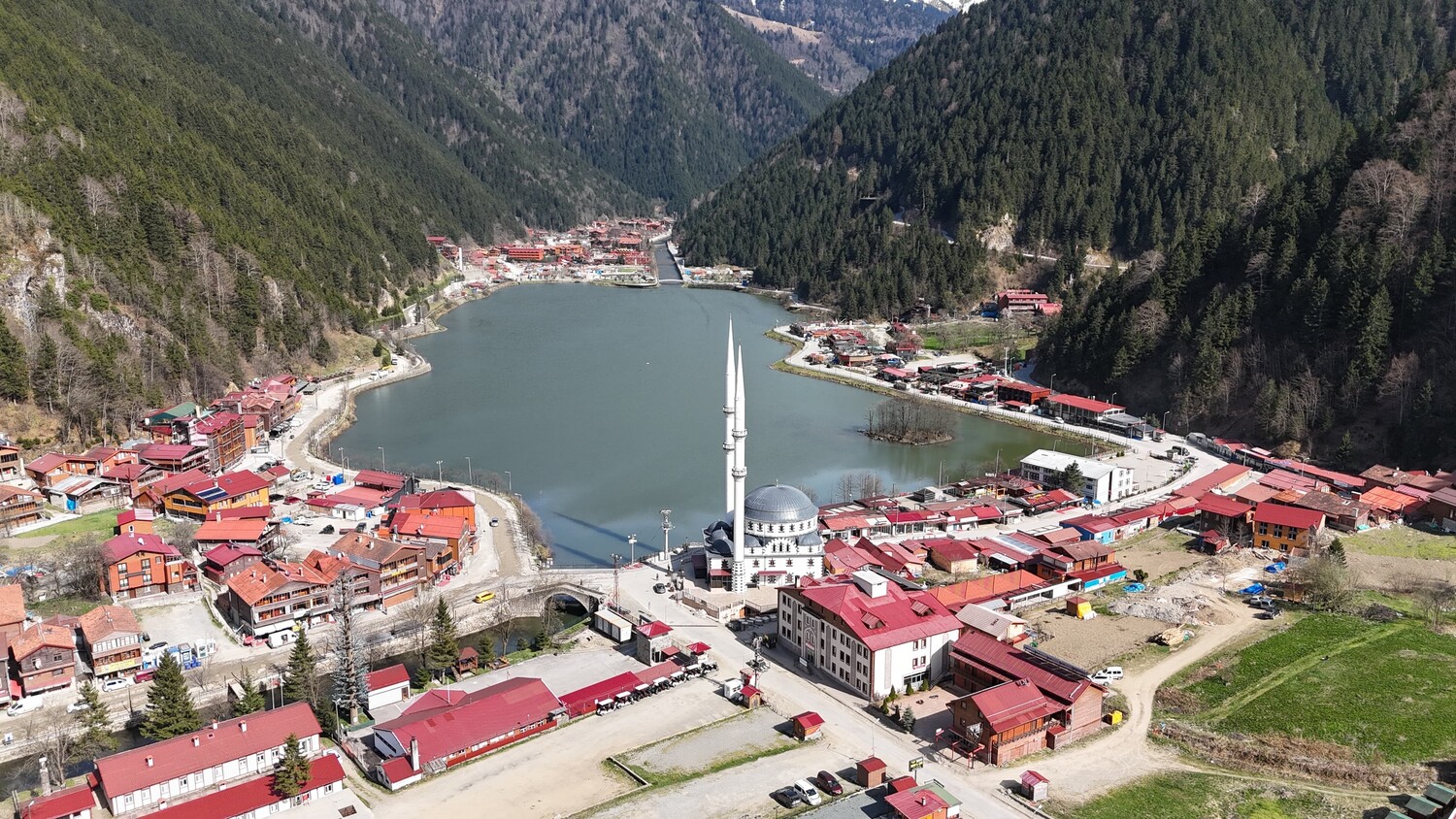 Gençgazete Trabzon'da Yabancı Turist Sayısı Azalırken Tesis Üstüne Tesis (3)