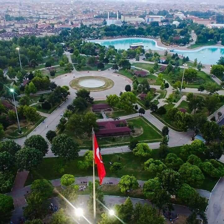 İnegöl Hi̇kmet Şahi̇n Kültür Park (8)