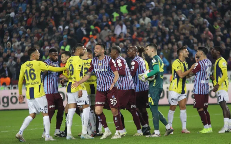 Fenerbahçe Son Dakika Golüyle 3 Puanı Aldı! (2)