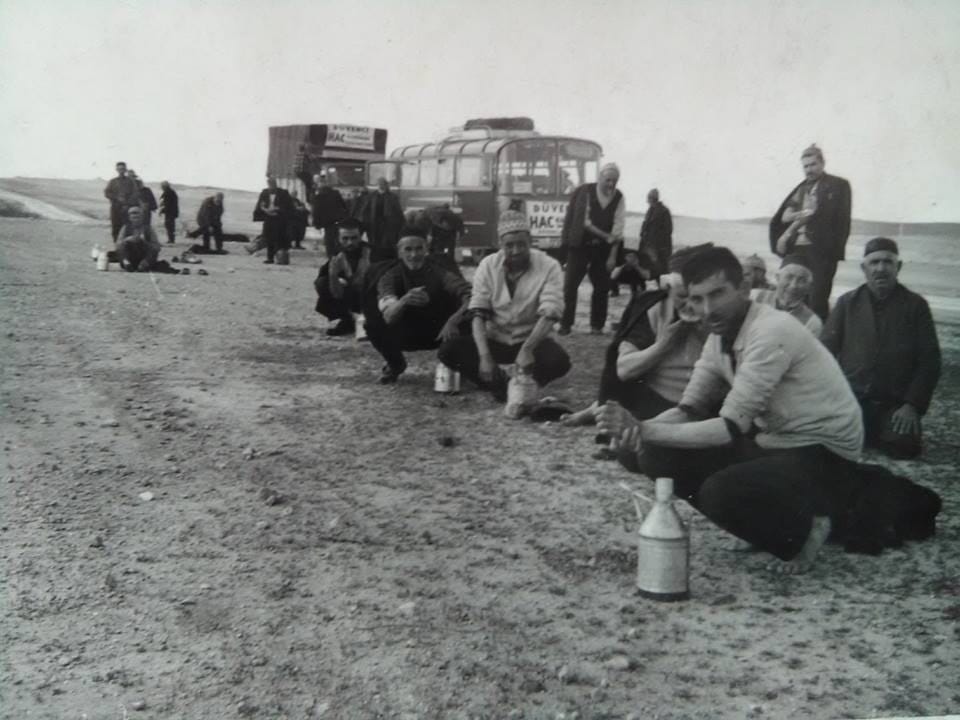 Genç Gazete Mazi̇den Kare Hac Kafi̇lesi̇ İnegöl Düvenci̇ Hac Kafi̇lesi̇ 1960'Li Yillar (5)