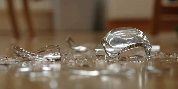 Hanım Kırarsa Kaza, Halayık Kırarsa Ceza Atasözü Ne Demek Ne Anlama Geliyor (4)