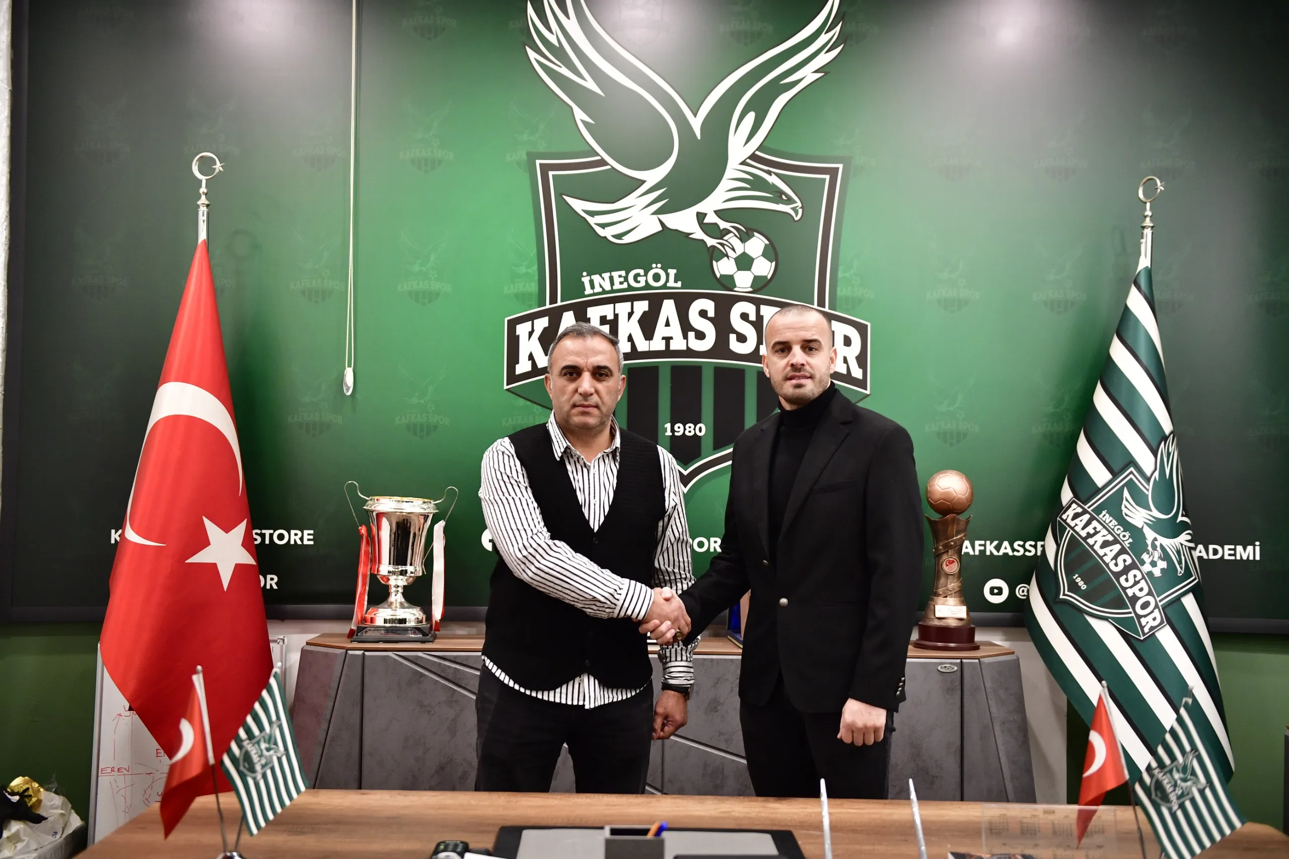 Hasan Uğur Kardal Ve Ekibi Kafkasspor'da Göreve Başladı (3)