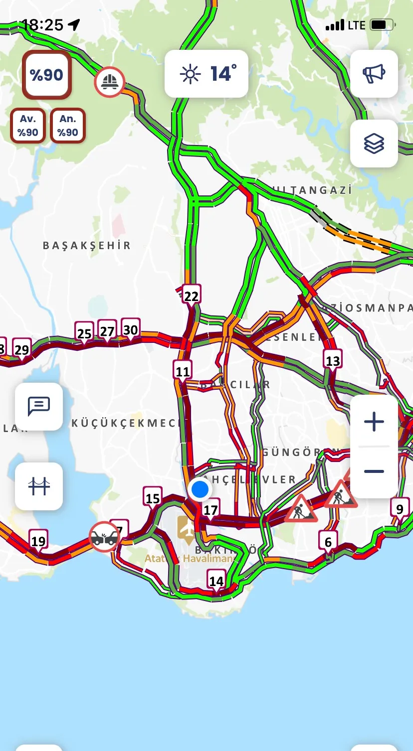 İstanbul'da Haftanın Son Günü Trafik Felç Oldu Yoğunluk Yüzde 90'A Ulaştı! (1)