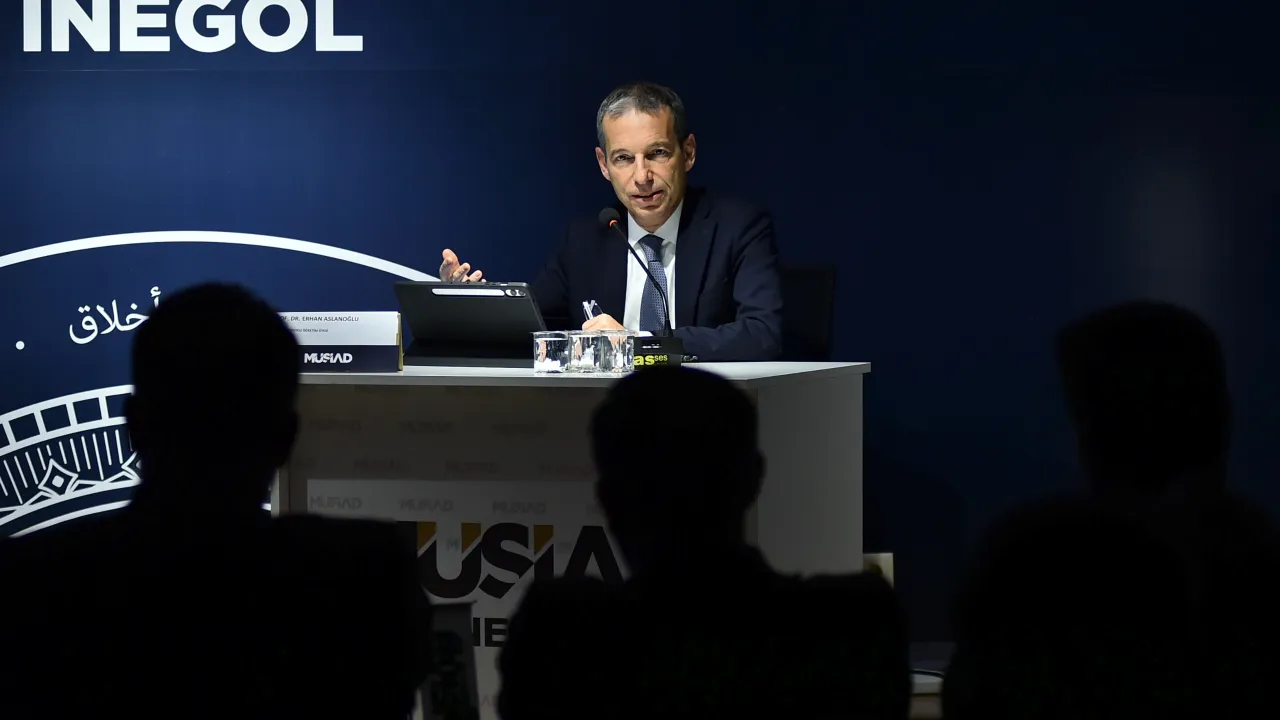 “2025'E Doğru Dünya Ve Türkiye Ekonomisi” Müsi̇ad Söyleşilerinde Ele Alındı (4)