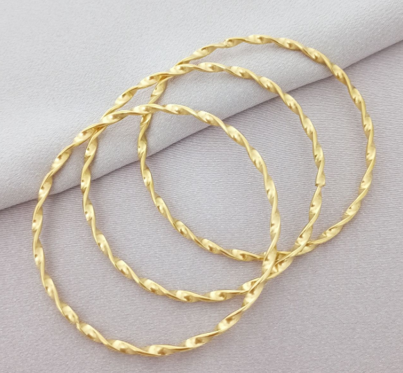 Burma Bilezik Bozdurlurken Değer Kaybeder Mi Burma Bilezikle Yatırım Yapılır Mı Burma Bilezik Kazandırır Mı (1) E