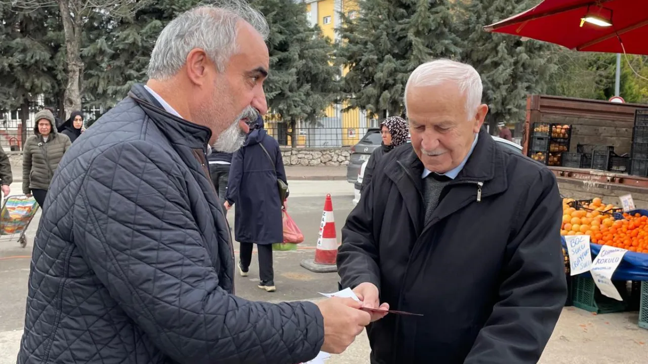 Chp İnegöl İlçe Başkanlığı Asgari Ücret Talebi İçin Halkın Arasında (7)