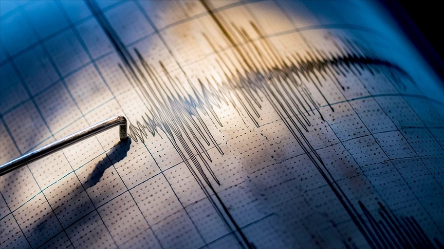 Ege'de 16 Günde 4 Deprem! Naci Görür'den Kritik Açıklama! (2)