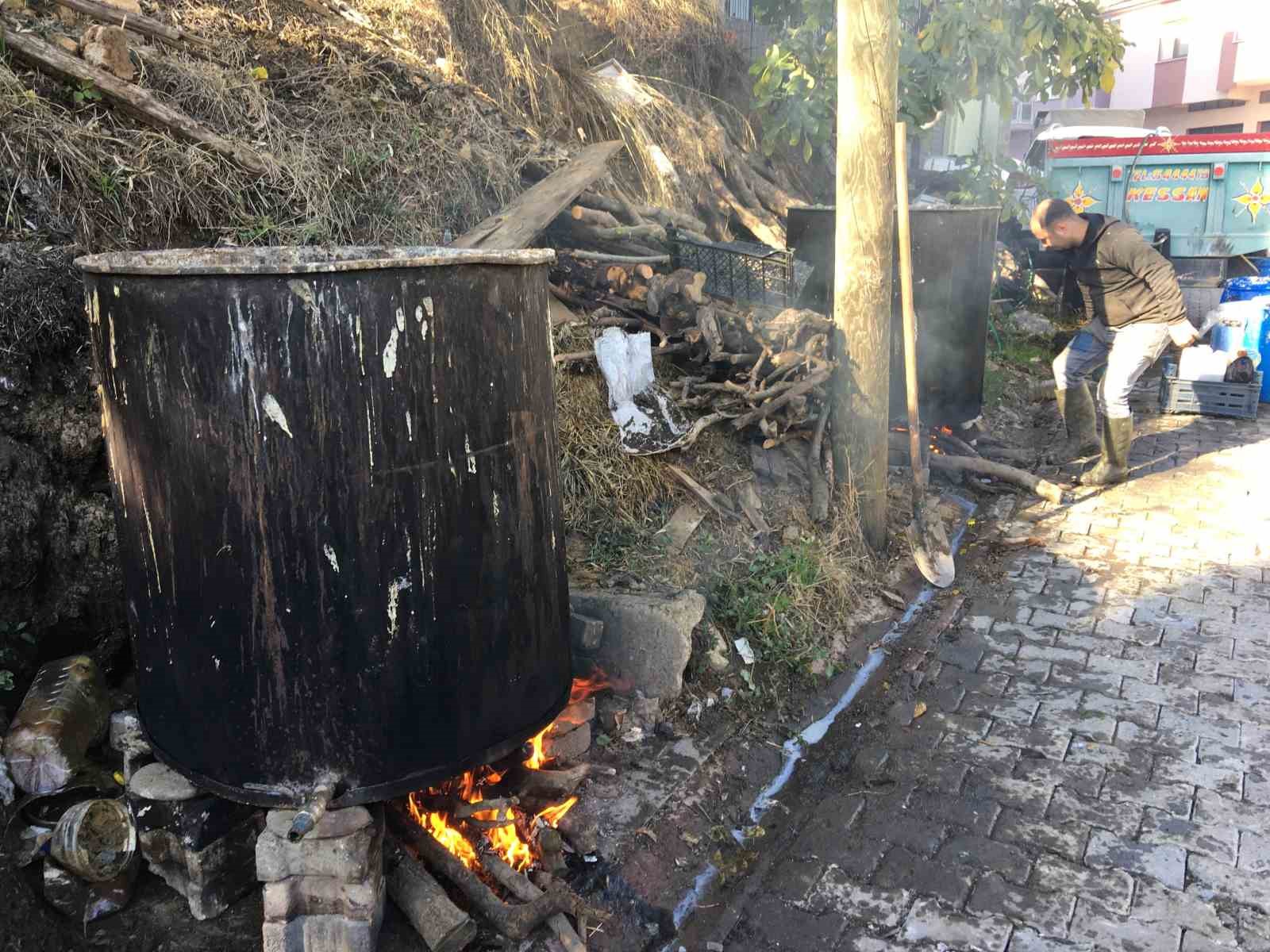 Gençgazete Geleneksel Yöntemlerle Zeytinyağından Sabun (2)