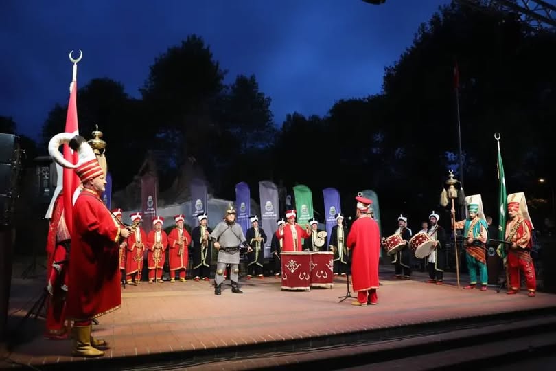 Gençgazete Sabri Erçoban Demircilik Ustalığından İnegöl Mehterine Uzanan Hayat (5)