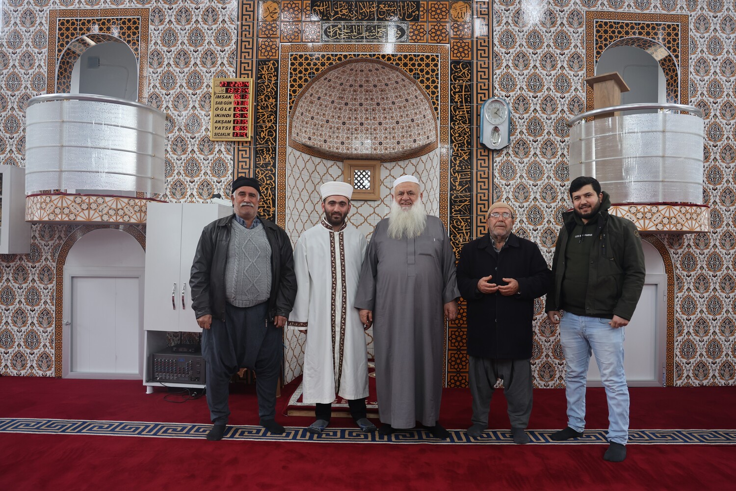 Gençgazete Ülkesine Dönen Suriyeli Hayırsever Hatay'da Cami İnşa Ettirdi (8)