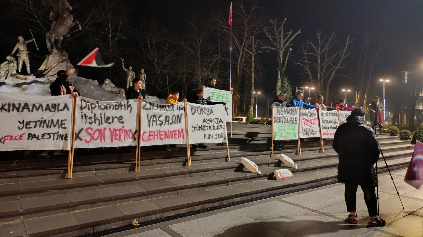 İnegöl'de Gazze Soykırımı Protestosu! (7)