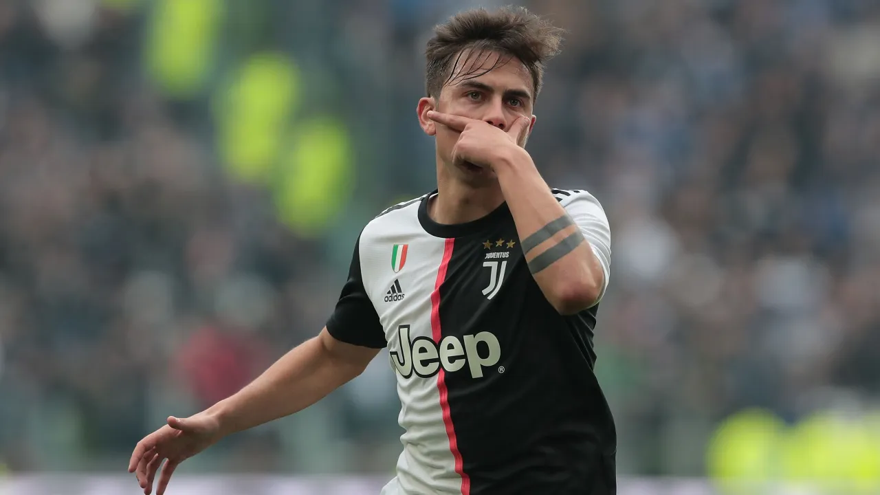 Paulo Dybala, Arjantinli Profesyonel Futbolcu Ve Dünya Çapında Tanınan Bir Yıldızdır. Futbolculuk Kariyerine Arjantin'de Başlayan Dybala, Zamanla Avrupa'nın En Önemli Kulüplerinden Birine Transfe