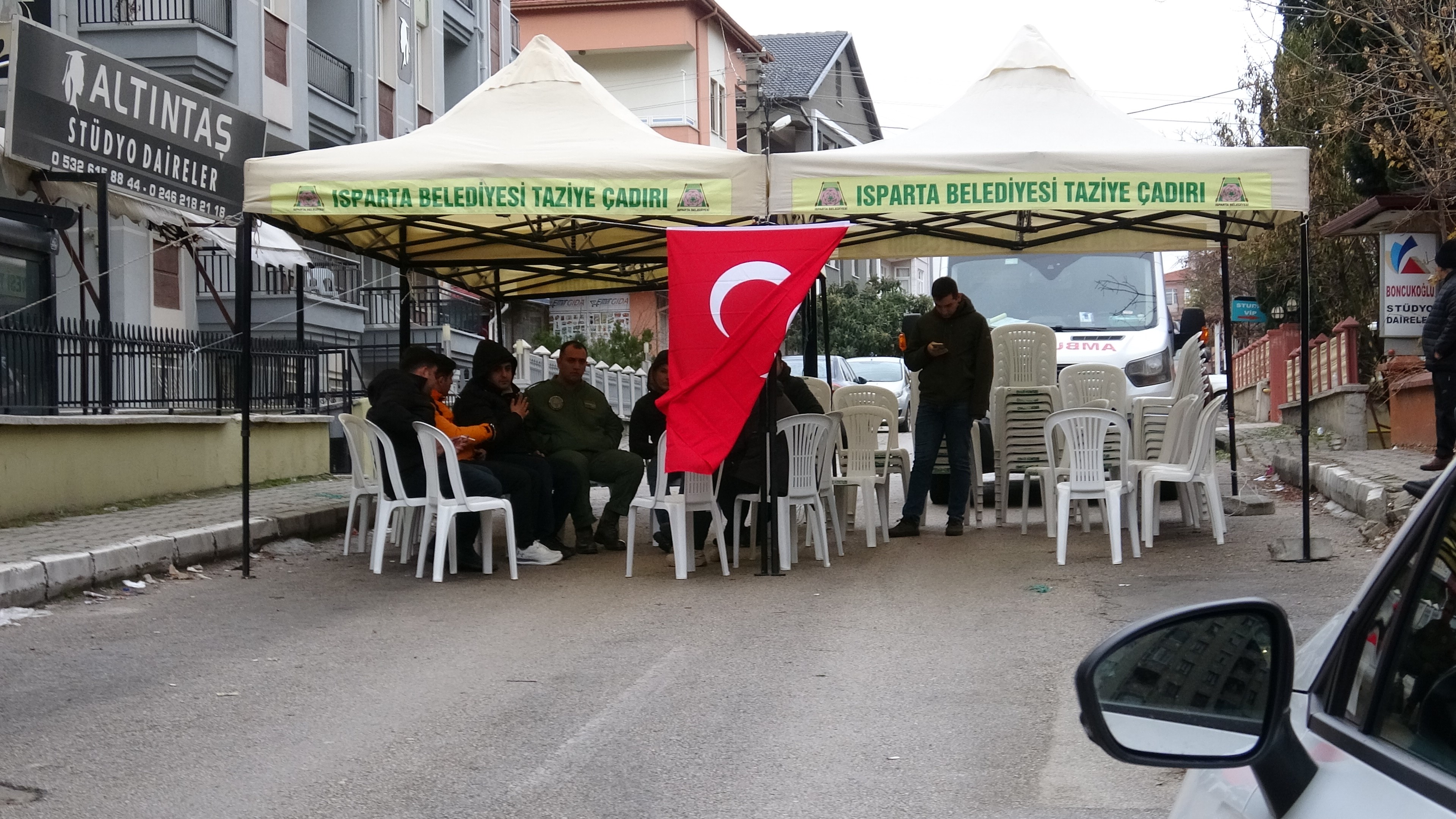 Şehit Astsubay Hüseyin İpek İçin Taziye Çadırı Kuruldu (4)